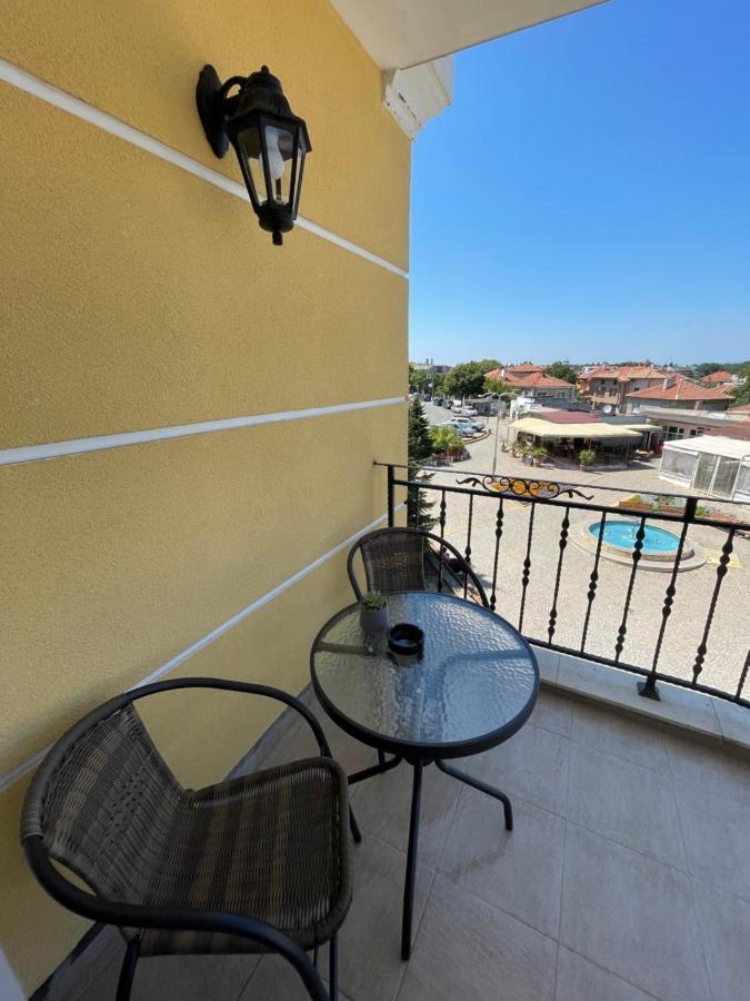 Chernomorets Apartment エクステリア 写真